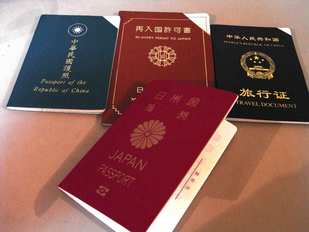 Asijské cestovní pasy